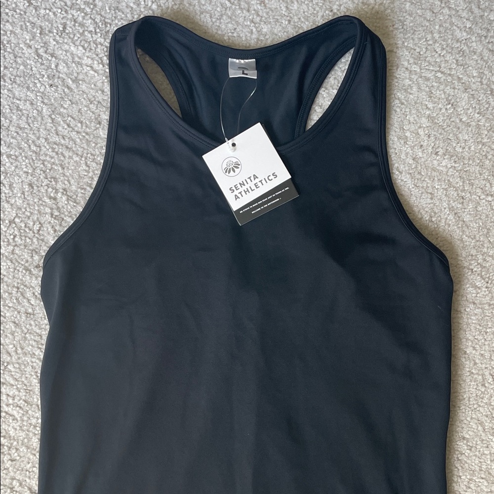 Senita Athletics Women's Sleek Black Tank Top